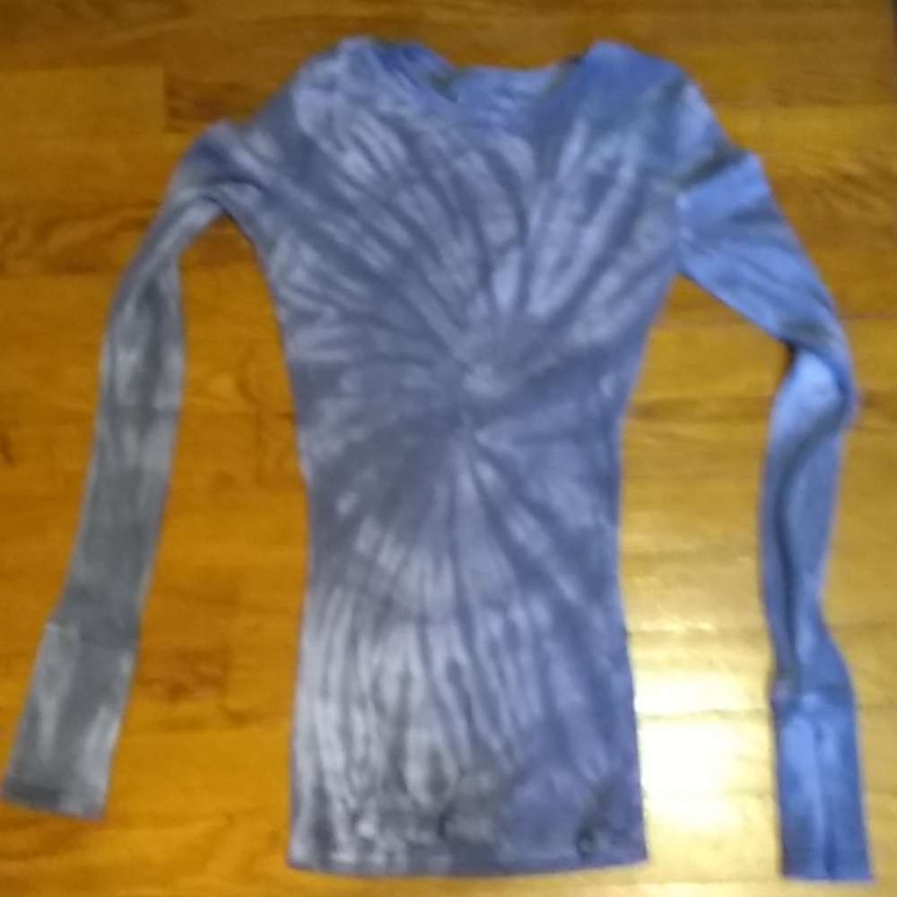 Tie-dye Holly long sleeve shirt